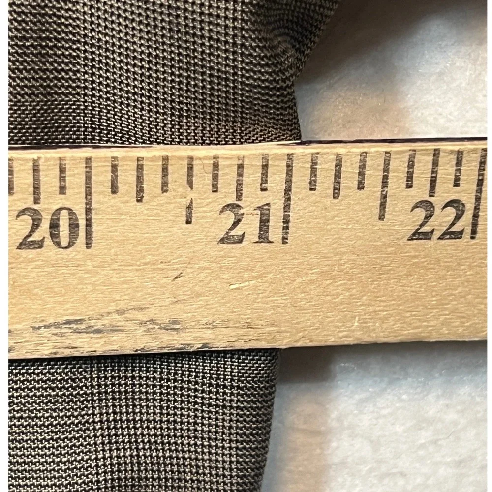 Ralph Lauren Mens 40R Brown Gray Plaid Wool Two Button Blazer‎ Sport Coat